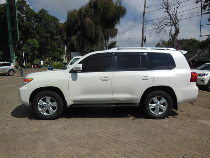 2014 Toyota Land Cruiser VX 202 Series