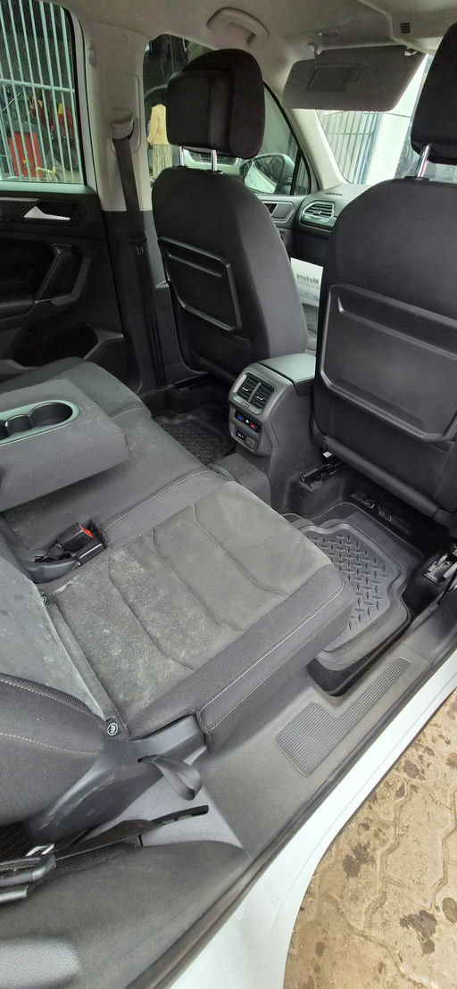 Volkswagen Tiguan Allspace photo 9